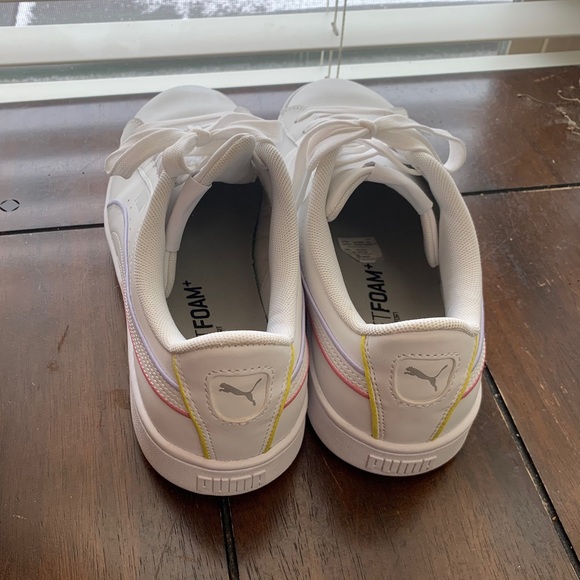 Women’s Puma Vikky V2 White leather sneaker - Picture 3 of 8